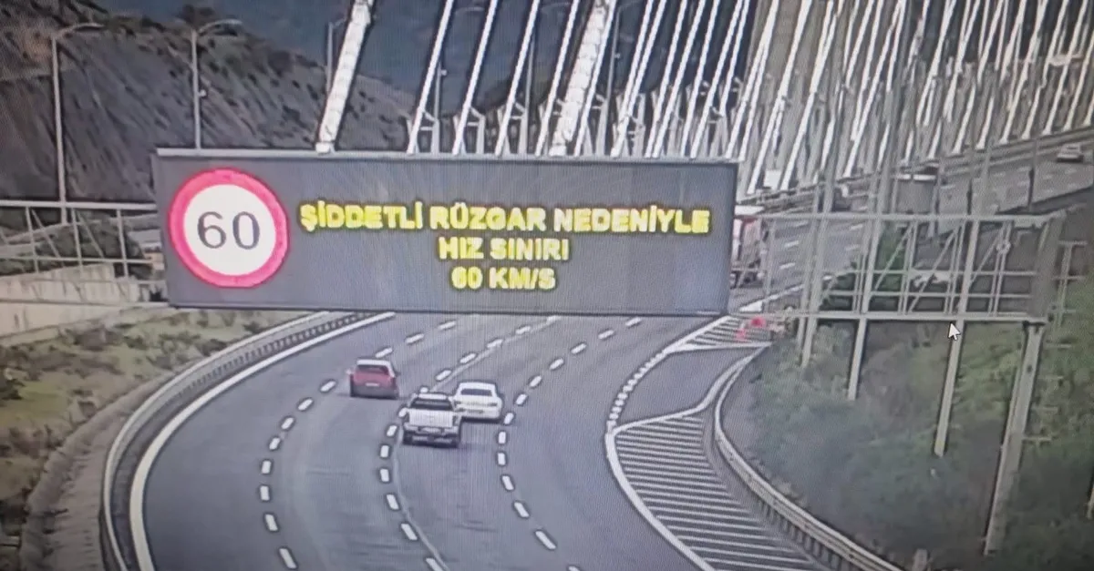 Yavuz Sultan Selim Köprüsü'nde şiddetli rüzgar alarmı