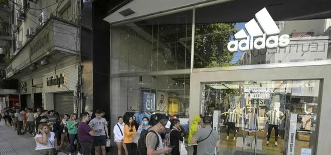 Rekabet Kurulu'ndan Adidas'a soruşturma