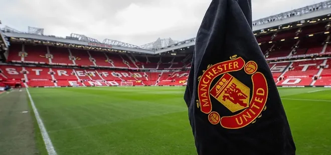 Manchester United 200 çalışanını daha işten çıkaracak!