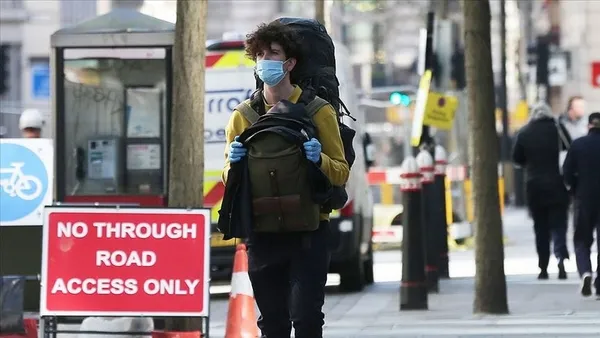 Son dakika: İngiltere’de günlük Kovid-19 vaka sayısı ilk kez 60 bini geçti
