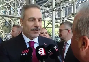 Bakan Fidan, Türkevi'nde A Haber'in sorusunu yanıtladı: "Çok yoğun bir hafta bizi bekliyor!"