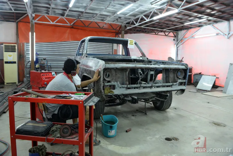 Bankacılığı bıraktı kaportacılığı öğrendi! Şimdi milyonlarla oynuyor 6