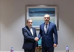 Ankara–Tahran hattında diplomasi trafiği! Bakan Fidan İranlı mevkidaşıyla görüştü
