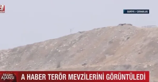 chpnin-tezkereye-hayir-dedigi-bolgelerde-teroristler-cirit-atiyor-a-haber-cerablusta-teror-mevzilerini-goruntuledi-1635795379153.jpg CHP'nin tezkereye hayır dediği bölgelerde teröristler cirit atıyor! A Haber Cerablus'ta terör mevzilerini görüntüledi - 2