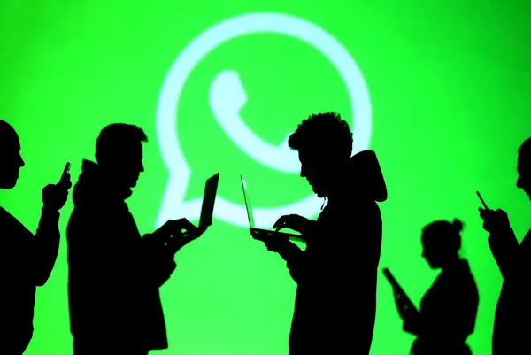 whatsappa-yeni-ozellik-mesajlara-tepki-verebileceksiniz-1634454073288.jpg WhatsApp'a yeni özellik: Mesajlara tepki verebileceksiniz - 3
