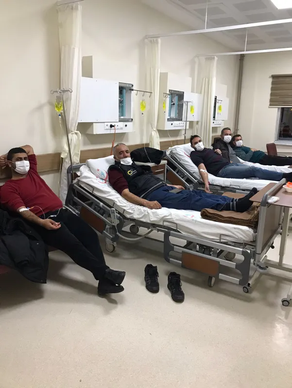 Kar esaretinde sınıfta kalan Ekrem İmamoğlu'na gönderme: Balık değil serum yediler - 3