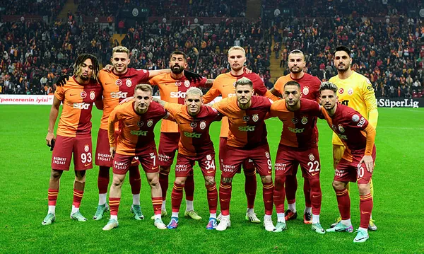 canli-galatasaray-karagumruk-canli-anlatim-galatasaray-karagumruk-maci-ilk-11leri-1703097486066.jpg Aslan 3 puanı bırakmadı! Galatasaray 1-0 Fatih Karagümrük (MAÇ SONUCU)