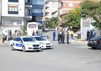 Pendik'te silahlı saldırı: 1 ölü 2 yaralı