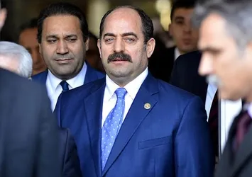 İşte firari FETÖ'cü Zekeriya Öz'ün trollük yaptığı Twitter hesabı