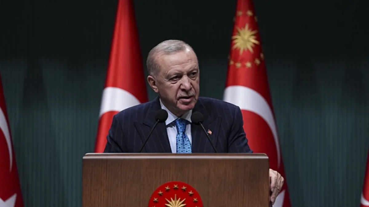 Başkan Erdoğan'dan Rusya-Ukrayna mesajı: İstanbul'u barış merkezi yapalım | "Amacım Putin, Zelenskiy ve Trump zirvesi"