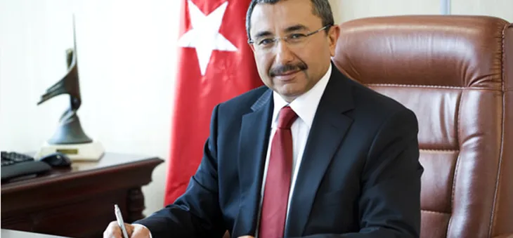 İstanbul Büyükşehir Belediye Başkanı Kadir Topbaş'ın yerine geçebilecek 25 isim