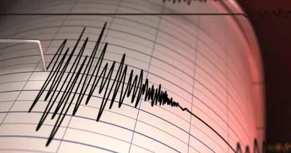 endonezyada-62-buyuklugunde-deprem-1645760518486.jpeg Endonezya'da 6,2 büyüklüğünde deprem! Ölü ve yaralılar var - 1