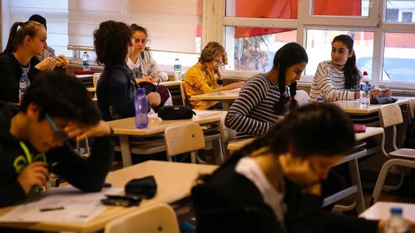 1692186139552.jpg İstanbul'da deprem riski olan tüm okullar boşaltıldı! İstanbul Valiliği sayıları paylaştı - 4