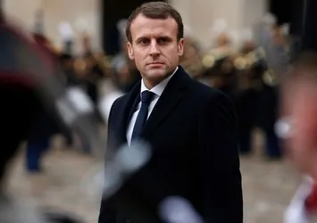 Macron'a Venezuela tepkisi! Yılın kapağı!