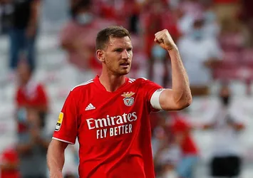 Beşiktaş Vida'nın yerini Vertonghen ile dolduracak