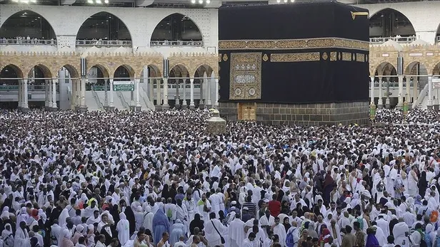 hac-kura-takvimi-2023-diyanet-hac-kuralari-ne-zaman-cekilecek-hac-kura-sonuclari-nereden-ogrenilir-1675239305565.jpg HAC KURA TAKVİMİ 2023: 🕋 Diyanet Hac kuraları ne zaman çekilecek? Hac kura sonuçları nereden öğrenilir? - 4