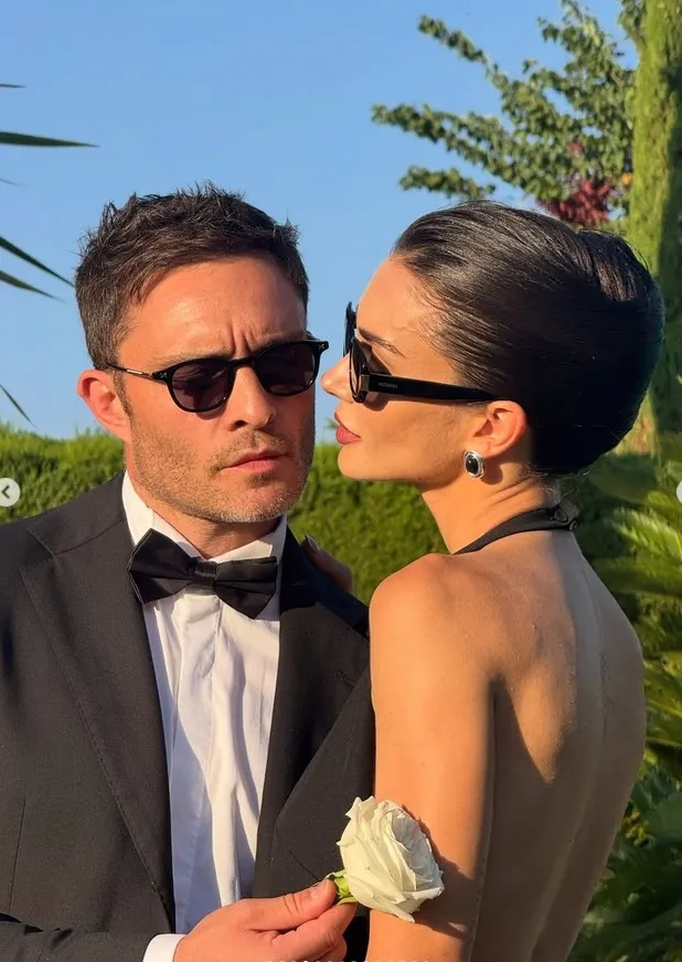 gossip-girlun-yildizi-ed-westwick-tatil-icin-yeniden-bodrumu-secti-1785393760340.jpg Gossip Girl'ün yıldızı Ed Westwick Türkiye'den vazgeçemiyor - 1