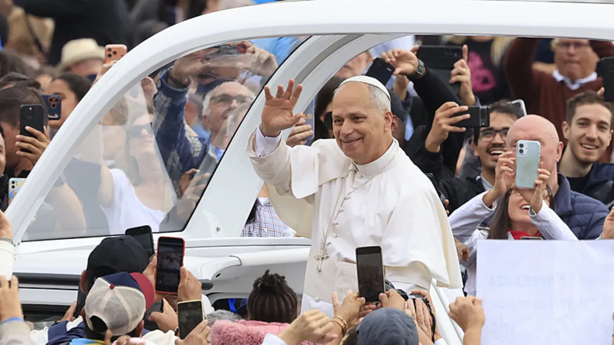 Papa 16. Leo'nun ilk yurt dışı ziyareti Türkiye'ye! Geleceği tarih belli oldu