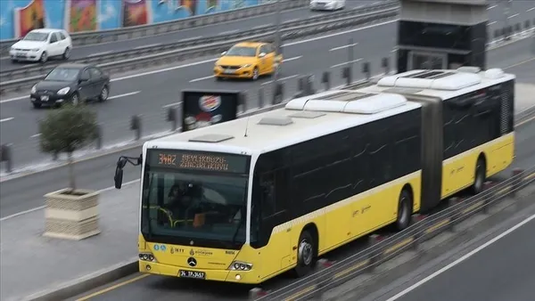 1-ocak-istanbulda-otobus-metro-metrobus-bedava-mi-1-ocak-cumartesi-istanbulda-ulasim-ucretsiz-mi-1640853569017.jpg 1 Ocak Cumartesi İstanbul'da otobüsler ücretsiz mi? 1 Ocak İstanbul otobüs, metro, metrobüs bedava mı? - 1