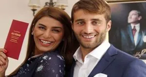 Kocasına mesaj atan kadını böyle deşifre etti
