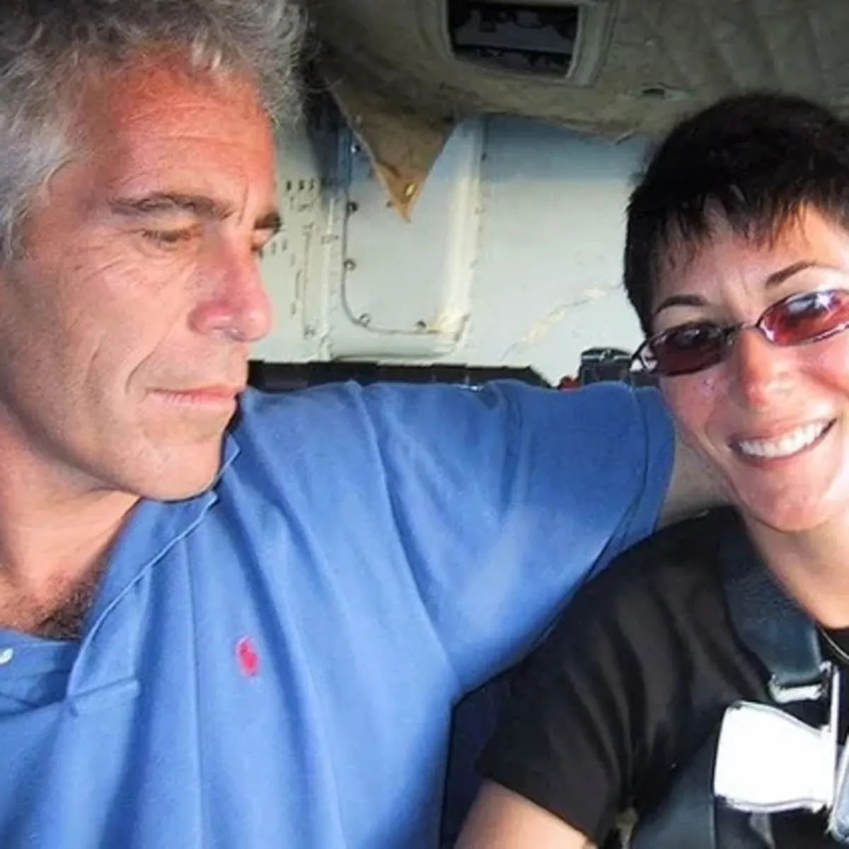 Kirli ağın perde arkası aralanıyor! Epstein dosyasında "sis perdesi" ve dijital karartma!