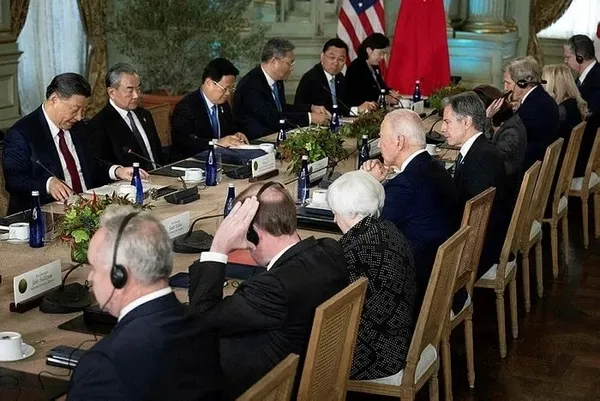 ABD Başkanı Biden ile Çin lideri Şi, 1 yıl sonra ilk kez bir araya geldi: ABD Çin’i bastırma ve çevreleme planı kurmamalı