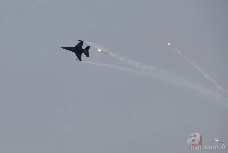 Atatürk Havalimanı Millet Bahçesi'nde İstanbul'un fethinin 569. yılı için dev kutlama! 20