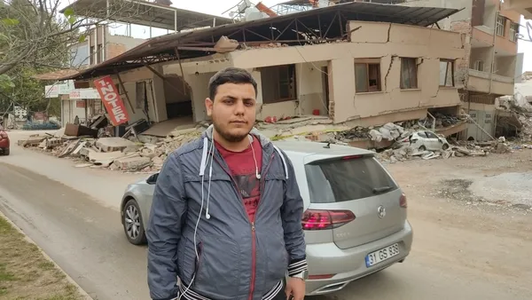 hatayda-sasirtan-karar-ayni-apartman-farkli-hasar-1679294329828.jpg Hatay’da deprem sonrası şaşırtan karar! Aynı apartman farklı hasar - 5