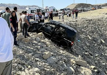 Şırnak'ta feci kaza! Şarampole devrilen araç 3 kişiye mezar oldu