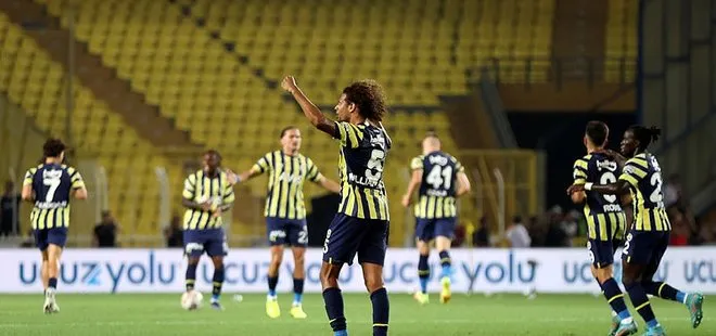 SON DAKİKA! Fenerbahçe - Slovacko maçının hakemi belli oldu