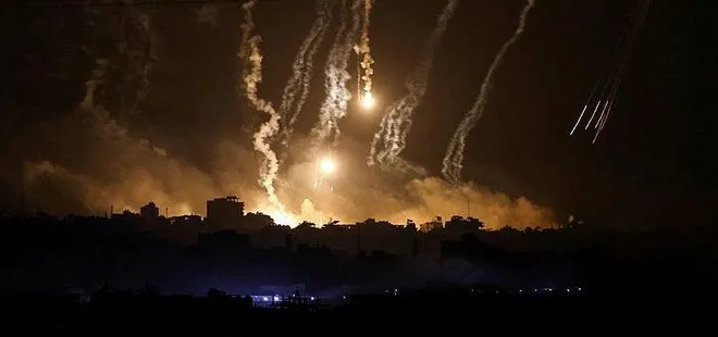 İşgalci İsrail Gazze’ye saldırmaya devam ediyor! İşgal girişiminin 36. gününde de Gazze’ye bomba yağdı