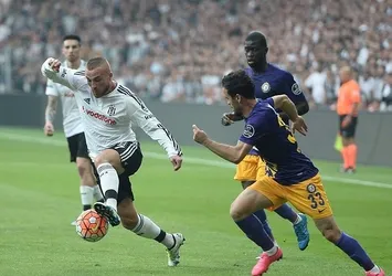 Gökhan Töre West Ham'a gidiyor!