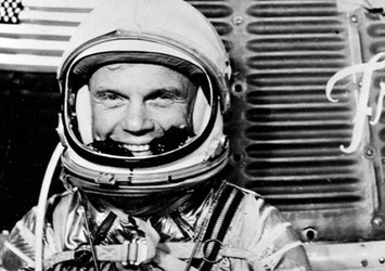 Dünyaca ünlü astronot hayatını kaybetti