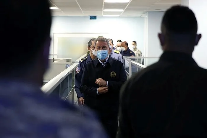Son dakika: Milli Savunma Bakanı Hulusi Akar Afganistan'dan Türkiye'ye dönen Mehmetçik'e seslendi - 3