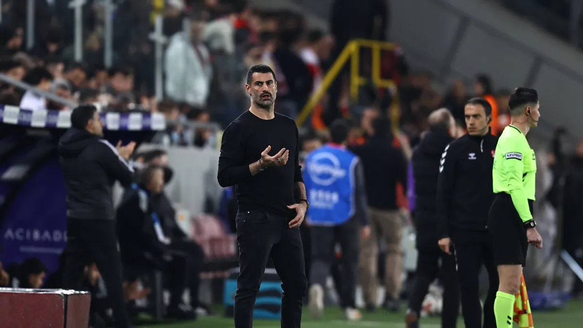 Volkan Demirel’den Beşiktaş maçı yorumu: "11’e 11 oynansaydı farklı olurdu"