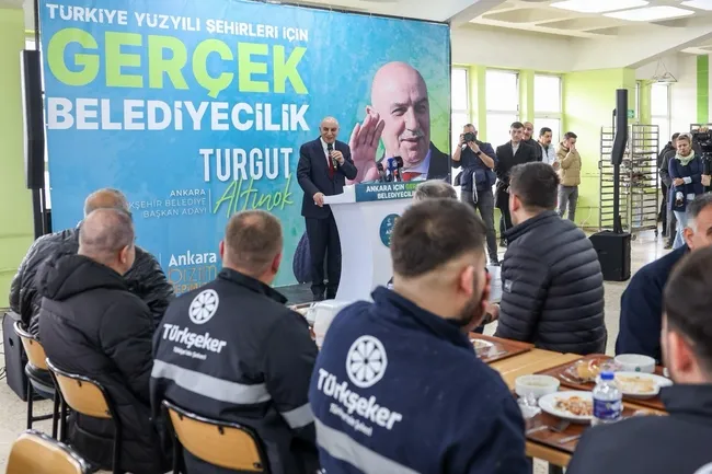 cumhur-ittifaki-ankara-adayi-turgut-altinoktan-etimesguta-metro-mujdesi-1706360160888.jpg Cumhur İttifakı Ankara Adayı Turgut Altınok'tan Etimesgut’a metro müjdesi - 5