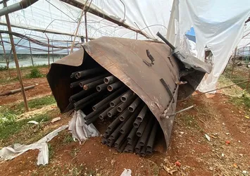 Facia patlamada fırın kazanı 300 metre uzaklıktaki seraya düştü! O anlar kameraya yansıdı