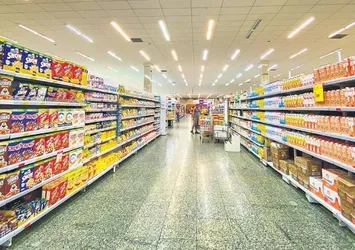 Fiyat sabitleme ve indirim dalga dalga yayılıyor! Marketlerden sonra sıra giyim ve beyaz eşyada