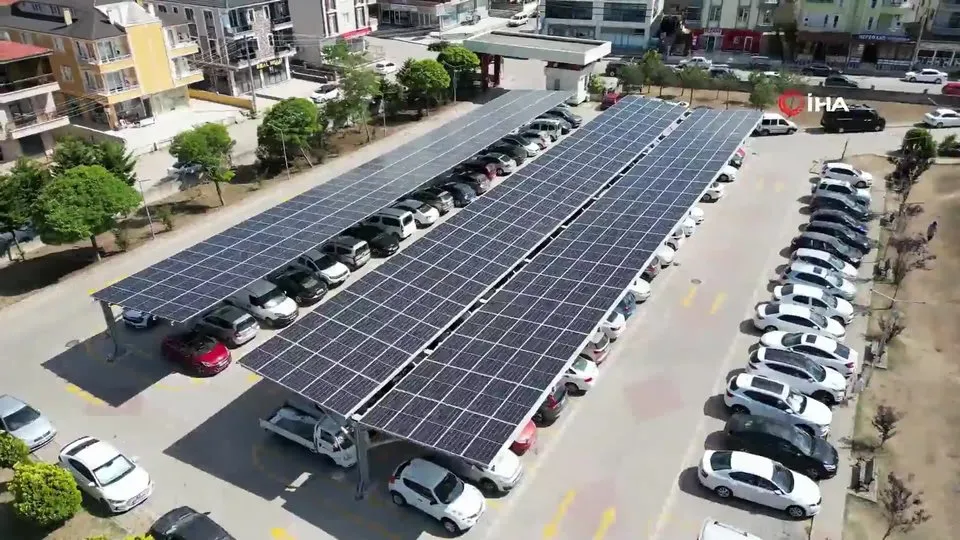 Sakarya’daki hastane tükettiğinin iki katı enerji üretiyor