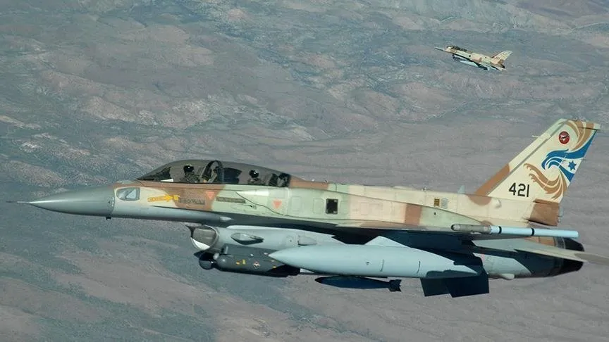 İSRAİL: 100 SAVAŞ UÇAĞIYLA VURDUK