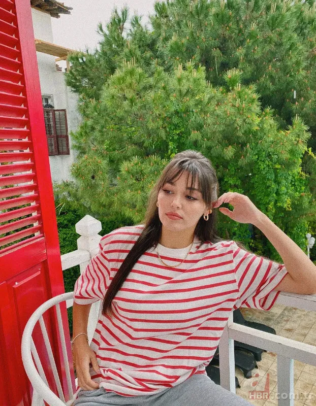 Güzelliğiyle hayran bırakan Hande Erçel'in makyajsız hali olay oldu 5