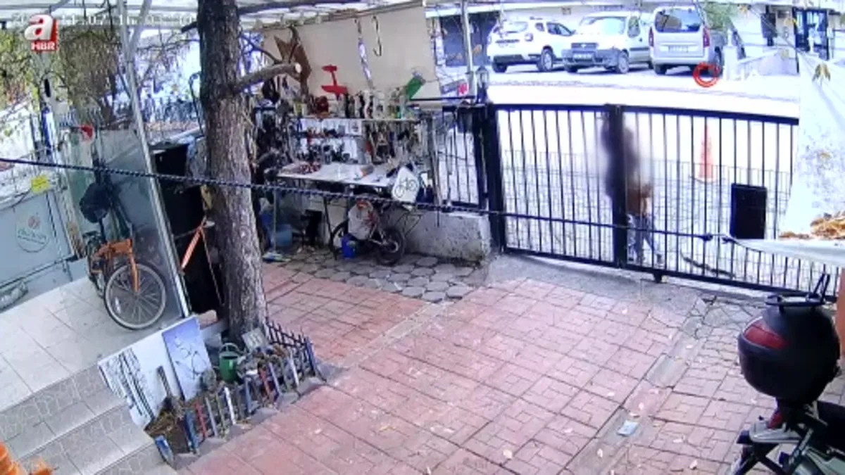 Bisikletini çalan çocuklara üzülen adam