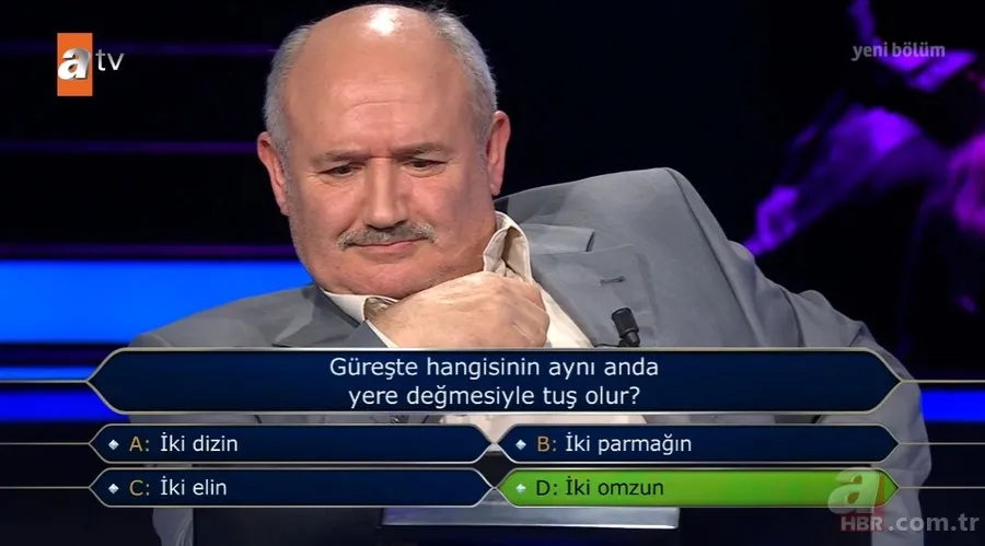 Milyoner'de gülümseten anlar! Soruda kendisini görünce oldukça şaşırdı 11