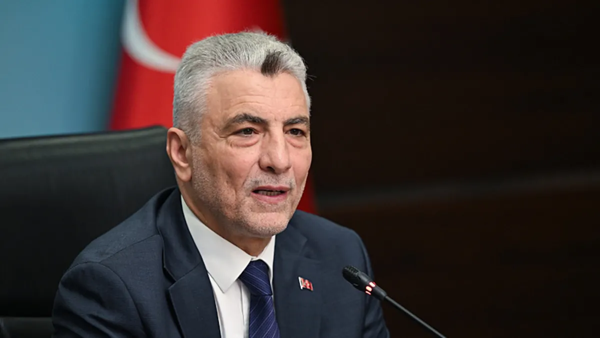 Temmuz ayında ihracat rekoru! Bakan Ömer Bolat duyurdu...