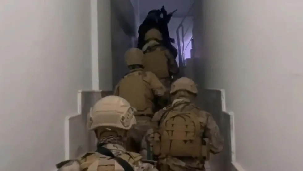 1787638420790.jpeg İzmir’de şafak vakti DEAŞ operasyonu! - 1