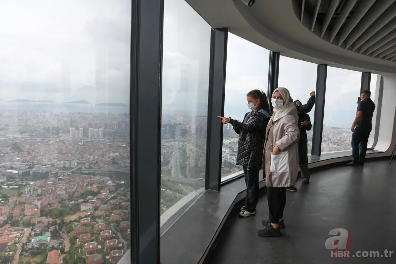 Çamlıca Kulesi'nde bir ilk! Yerden 169 metre yükseklikte evlilik teklifi 23