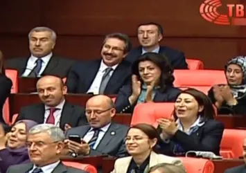 Kamuda başörtüsü özgürlüğünün 8. yılı! TBMM’ye başörtüyle giren vekiller A Haber’de