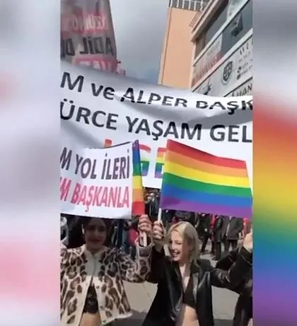 llgbtliler-secim-oncesi-imamogluna-destek-icin-sahaya-indi-istihdam-sozu-ve-escinsel-evliliklere-yesil-isik-ya-1710688477551.jpeg LGBT'liler seçim öncesi İmamoğlu için sahada! | İmamoğlu'ndan 'istihdam sözü' ve eşcinsel evliliklere skandal destek... - 2