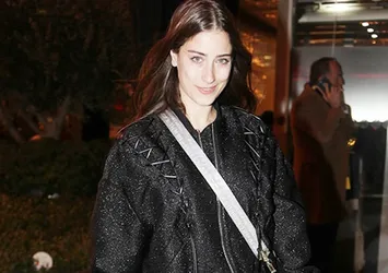 Hazal Kaya'nın yeni tarzı