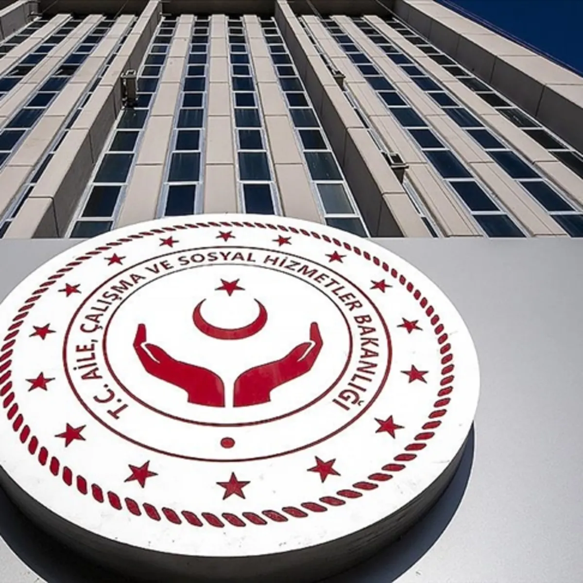 Yaşlı, engelli ve hasta vatandaşlar için 5,1 milyar lira bütçe ayrıldı